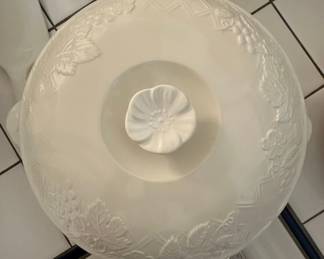 Mikasa English Countryside Covered Casserole Dish