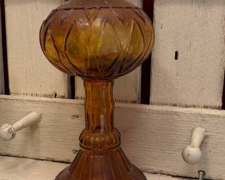 Aladdin "Washington Drape" Amber Glass Oil Lamp