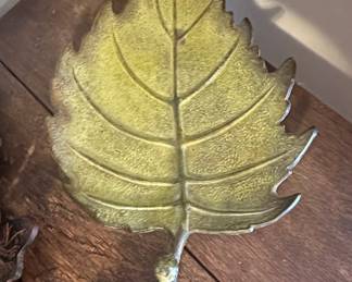 Decorative Metal Leaf Wall Plaque - Made in India