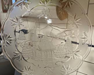 Mikasa "Santa's Choir" Christmas Platter