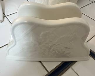 Mikasa English Countryside Napkin Holder