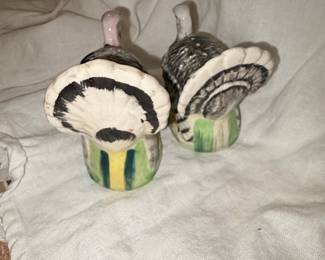 Vintage Ceramic Turkey Salt and Pepper Shakers, Made in Japan