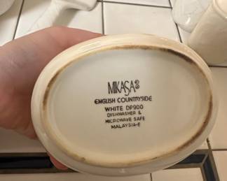 Mikasa English Countryside White Sugar Bowl