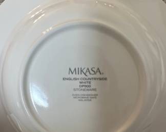 Mikasa English Countryside Large Rimmed Soup Bowl