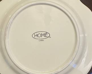 HOME HMQ33 Cream & Pink Scalloped Dinner Plate