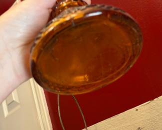 Aladdin "Washington Drape" Amber Glass Oil Lamp