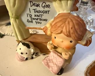 Jonathan & David 'Dear God' Figurines - Knitting Girl and Singing Girl