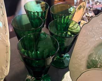 Vintage emerald green glassware