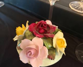 Capodimonte floral arrangement