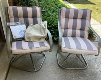 Swivel patio chairs