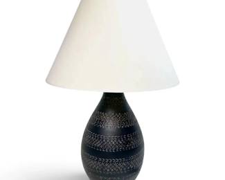 Ashley Maire Style Table Lamp