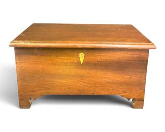 Vintage Wooden Keepsake Box