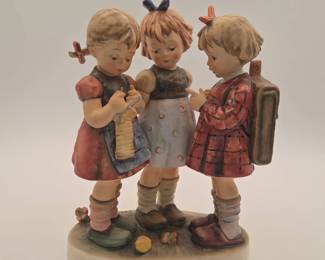 Vintage Goebel Hummel Figurine School Girls