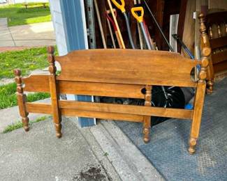 3/4 bed frame