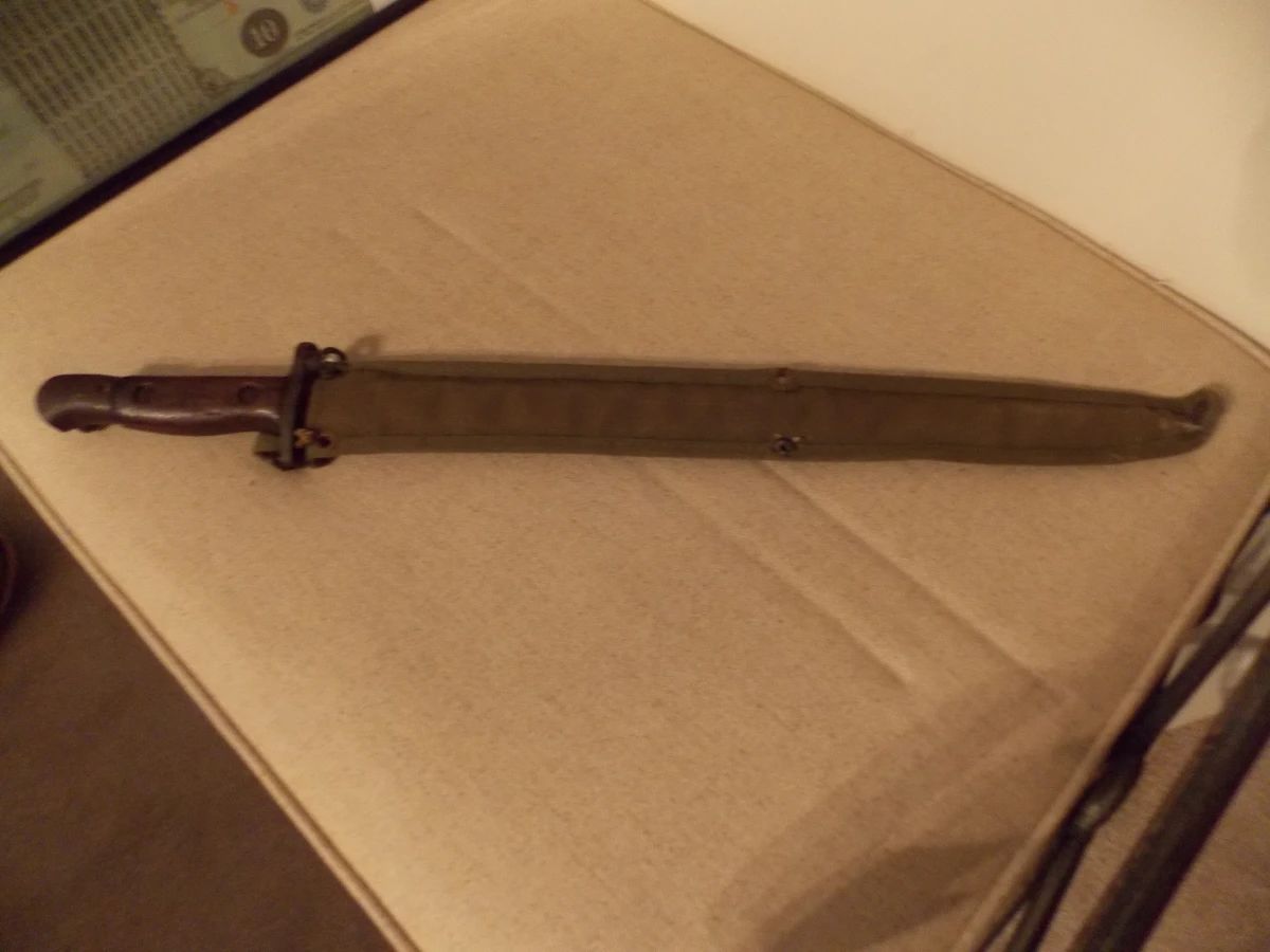 WWl British Enfield Bayonet