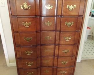 Sturdy dresser on discount