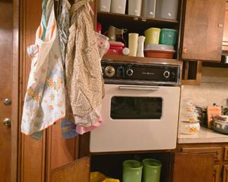 Tupperware 