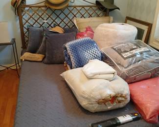 Linens and Miscellaneous 