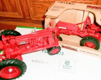 DIE CAST TRACTORS