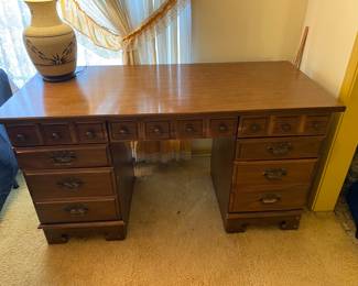 Nice Office Desk. $200