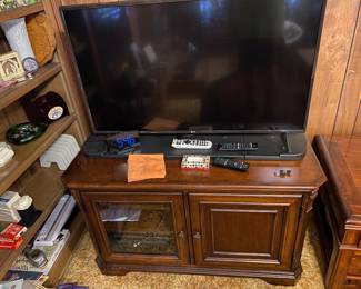 Like New TV Stand $200