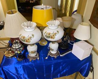 Lots of Lamps