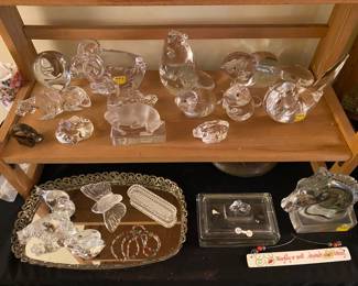 Lots of Crystal Figurines Stueben Lalique Shannon Baccarat 