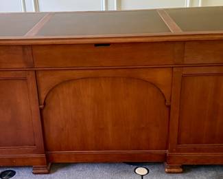 Sligh Executive Desk