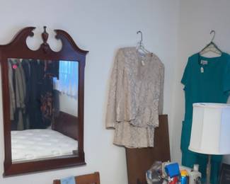 Federal style mirror