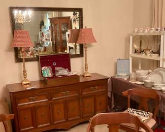 Buffet cabinet