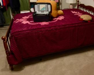 Travel case, full sized bed, Chenille bedspread in burgundy