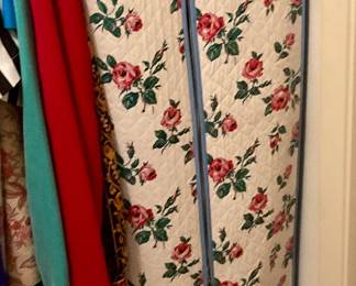 Closet garment bag