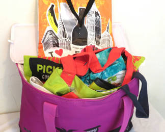 Lot 21: Trader Joe's Reusable Bags and Totes