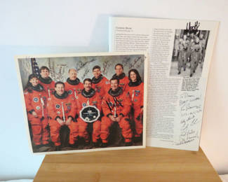 Lot 3: Autographed NASA STS 73 Space Shuttle Columbia 1995