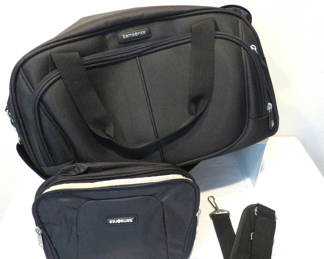 Lot 46: 2 Black Samsonite Luggage Duffle Bags Tote