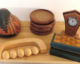 Lot 116: Wood Decor Teak Coasters Clock Box