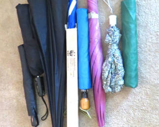 Lot 64: Rainy Day Umbrellas Large Small WWF