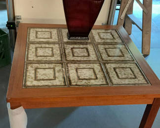 Lot 116: Wood & Tile Square Table, Glass Vase