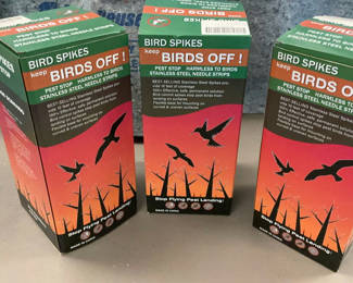 Lot 105: Bird Spikes Pest Deterrent Boxes
