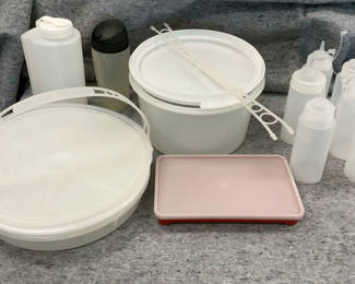 Lot 38: Authentic Tupperware carrying containers