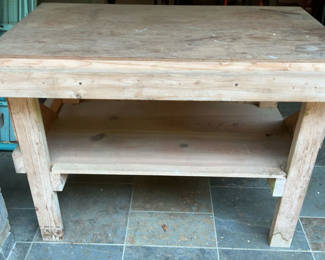 Lot 10: Wood Workshop Bench
