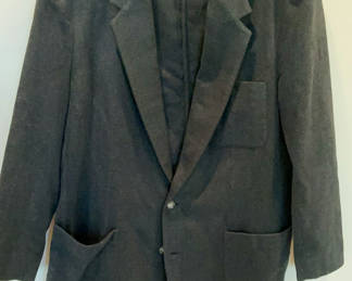 Lot 167: 5 Men’s Wool Tailored Jackets, 1 from Ralph Lauren