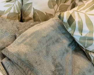 Lot 64: Pottery Barn Throw Pillows With Cozy Throw Blankets