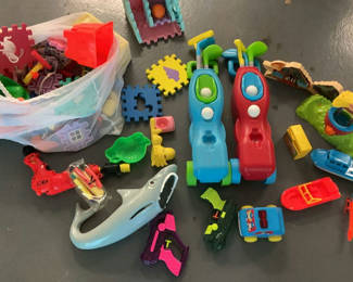 Lot 55: Assorted children's toys and playset items