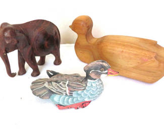 Lot 106: Carved Wood Animal Decor Ducks and Elephant