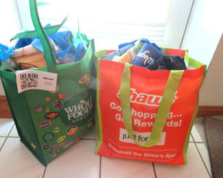 Lot 121: Loads of Reusable Whole Foods Wegmans Shaws Grocery Bags