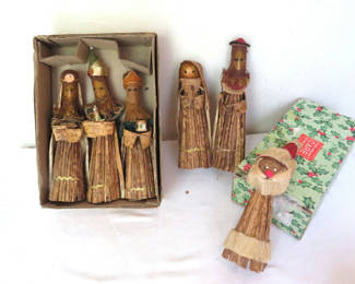 Lot 67: Vintage Corn Husk Burlap Wise Men Santa and Holy Family