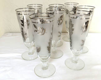 Lot 32: Vintage Libbey Silver Leaf Set of 8 Pisner Glasses