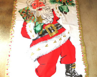 Lot 33: Vintage Christmas Tree and Santa Door Cover