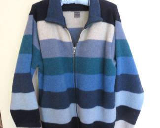 Lot 51: Women's Lochaven of Scotland Wool Jacket Sz Med